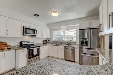 4105 W Oakellar Avenue Tampa FL 33611