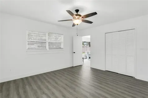 4105 W Oakellar Avenue Tampa FL 33611