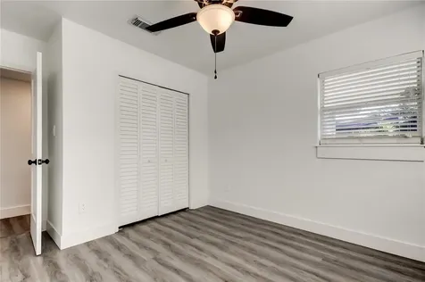 4105 W Oakellar Avenue Tampa FL 33611