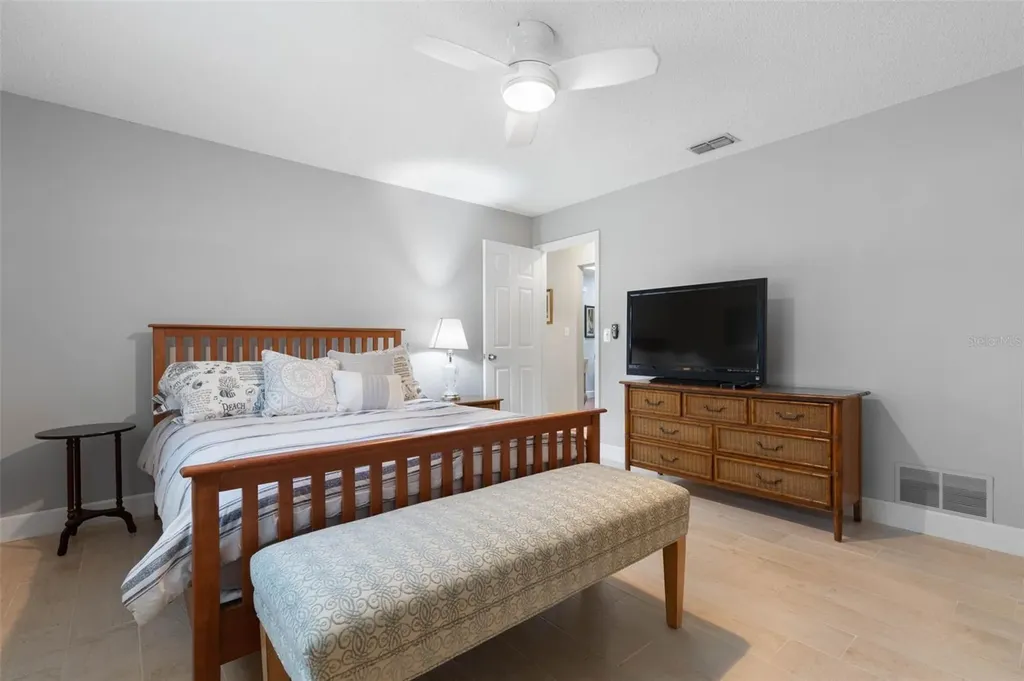 77 Westover Lane Palm Coast FL 32164