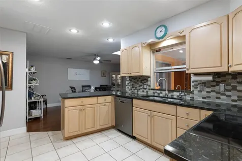 77 Westover Lane Palm Coast FL 32164