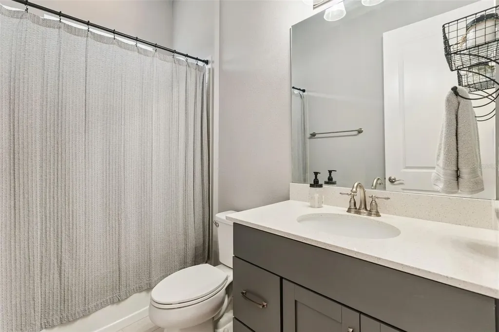 569 Mosaic Boulevard Daytona Beach FL 32124