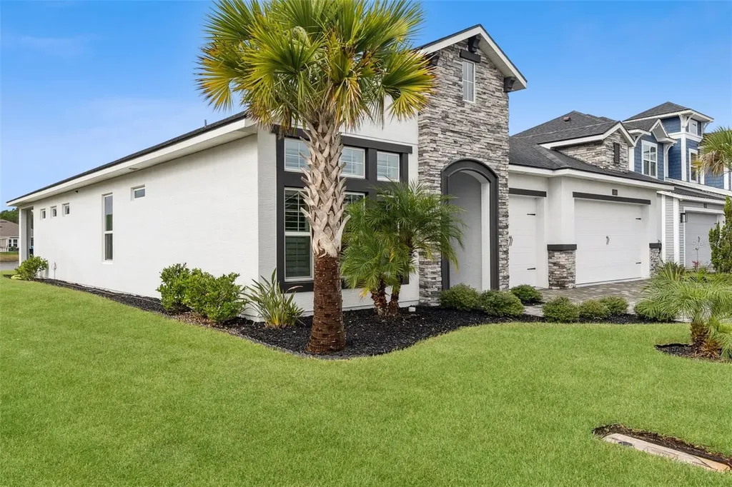 569 Mosaic Boulevard Daytona Beach FL 32124