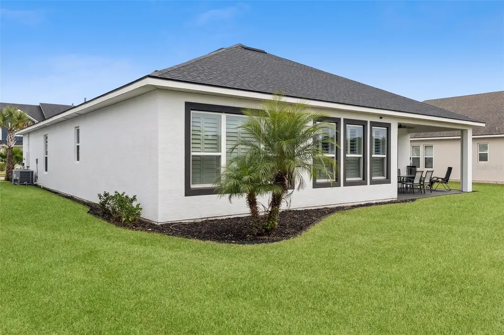 569 Mosaic Boulevard Daytona Beach FL 32124