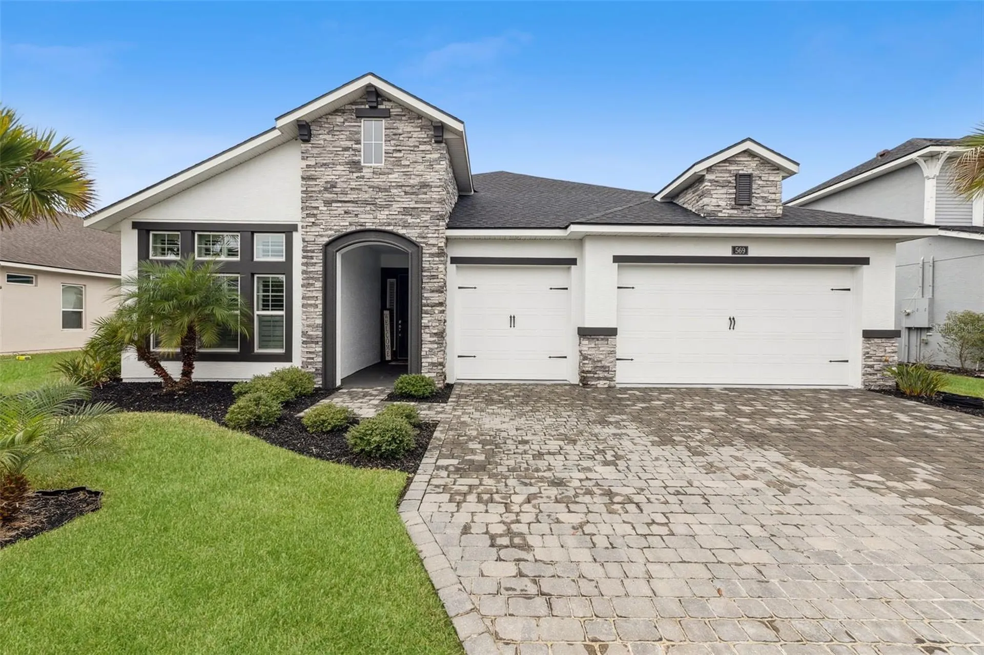 569 Mosaic Boulevard Daytona Beach FL 32124