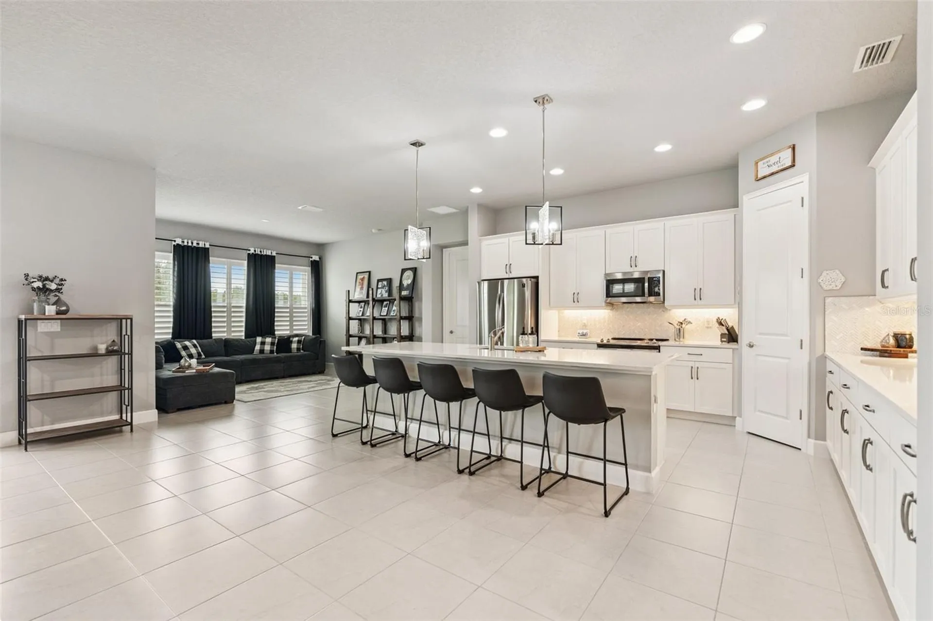 569 Mosaic Boulevard Daytona Beach FL 32124