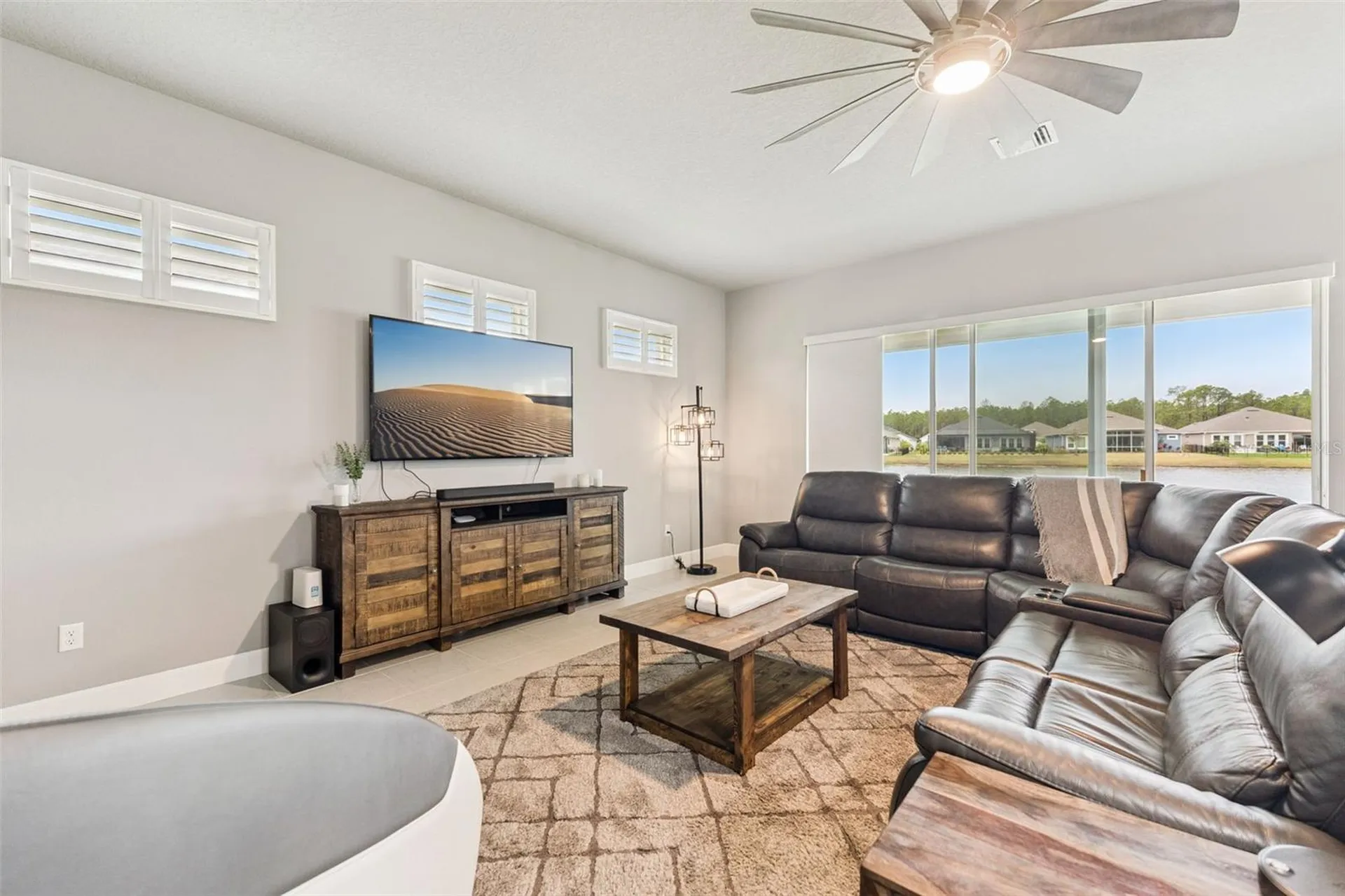 569 Mosaic Boulevard Daytona Beach FL 32124