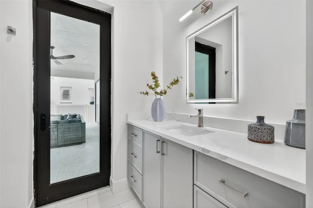 4535 26th Avenue S St Petersburg FL 33711