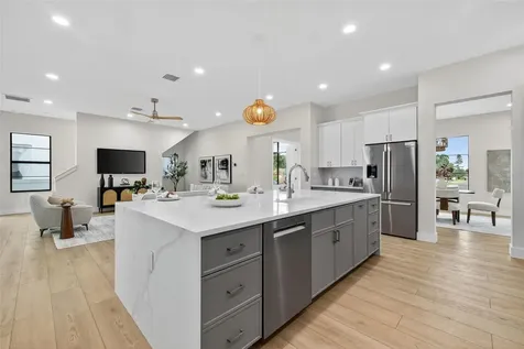 4535 26th Avenue S St Petersburg FL 33711