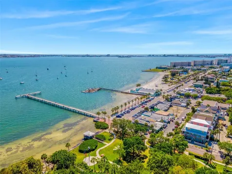 4535 26th Avenue S St Petersburg FL 33711