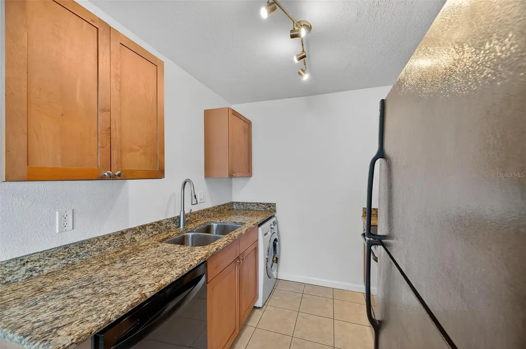 4872 Beach Drive SE St Petersburg FL 33705