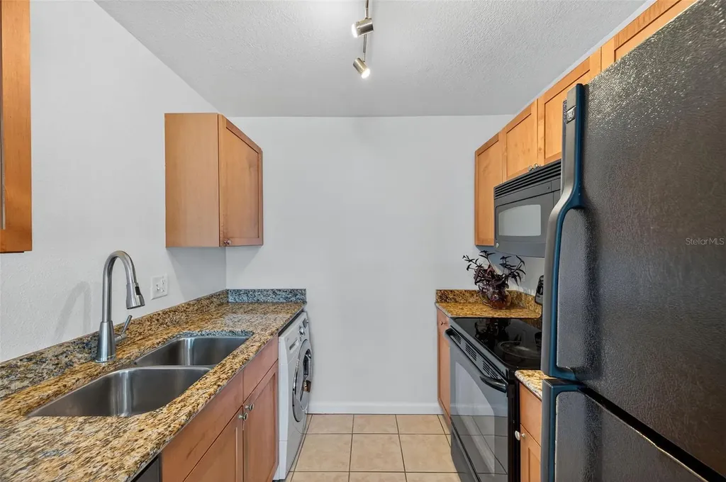 4872 Beach Drive SE St Petersburg FL 33705