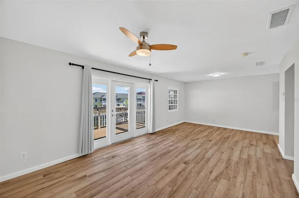 4872 Beach Drive SE St Petersburg FL 33705