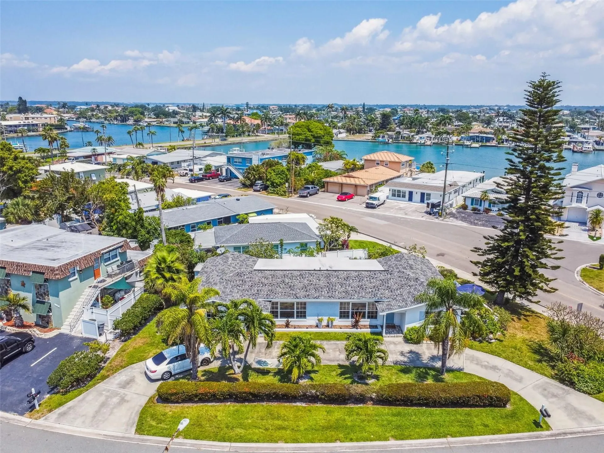 11225 2nd Street E Treasure Island FL 33706