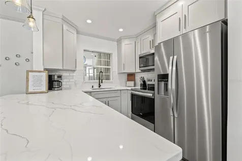 11225 2nd Street E Treasure Island FL 33706