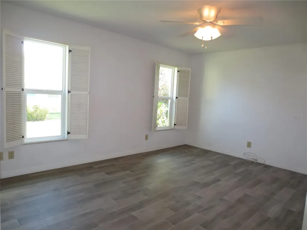 2820 Lomond Drive Palm Harbor FL 34684