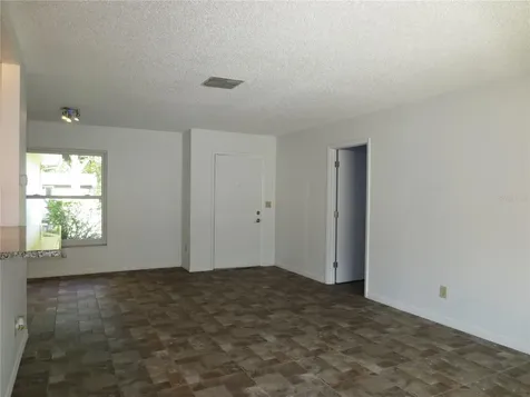 2820 Lomond Drive Palm Harbor FL 34684