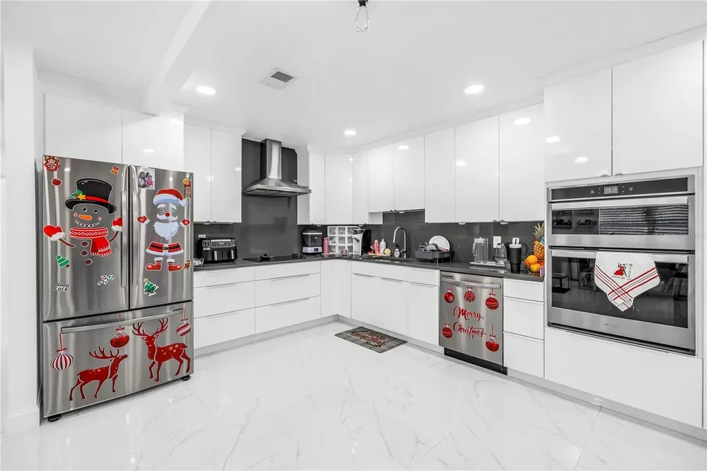 13216 Forest Hills Drive Tampa FL 33612