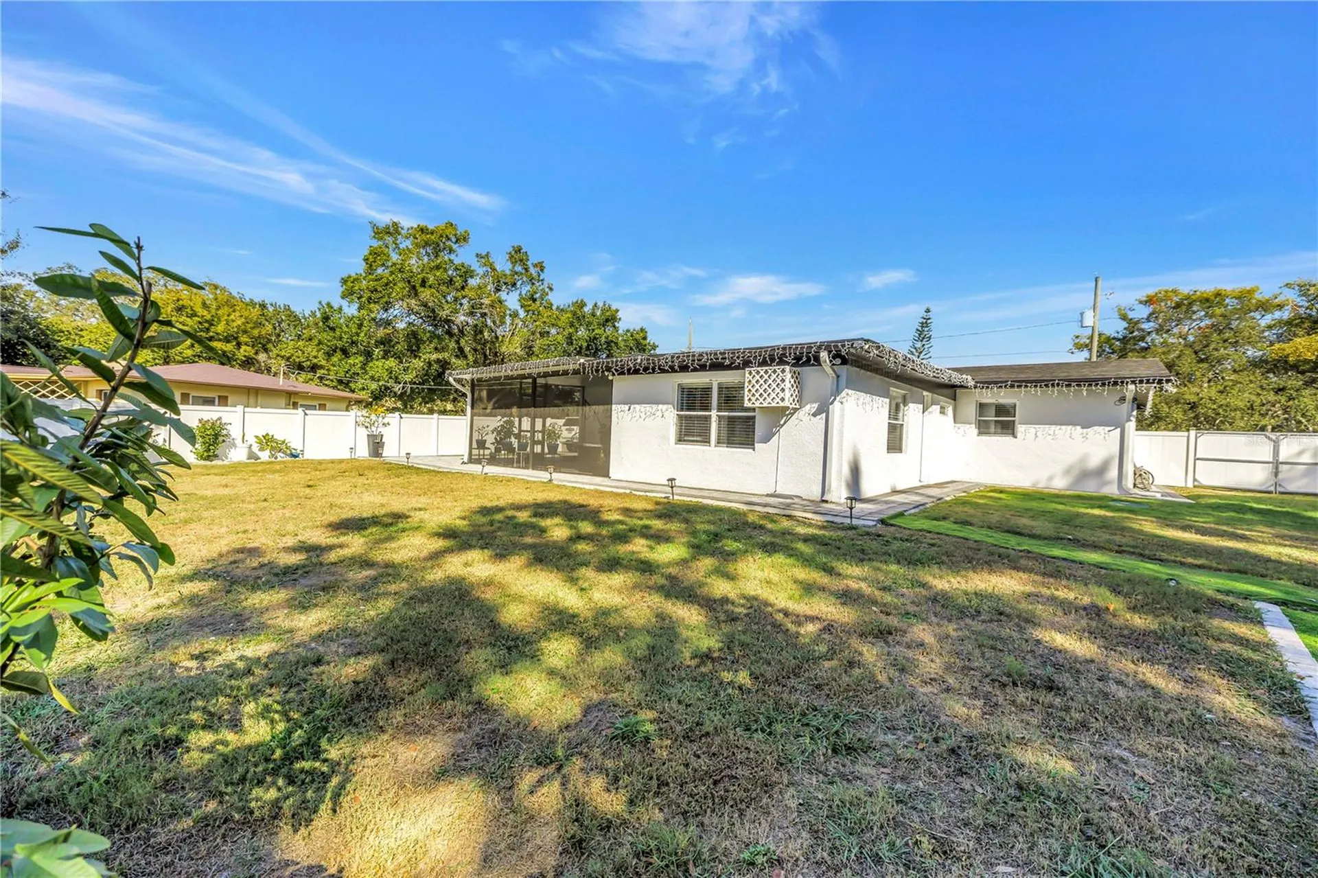 13216 Forest Hills Drive Tampa FL 33612