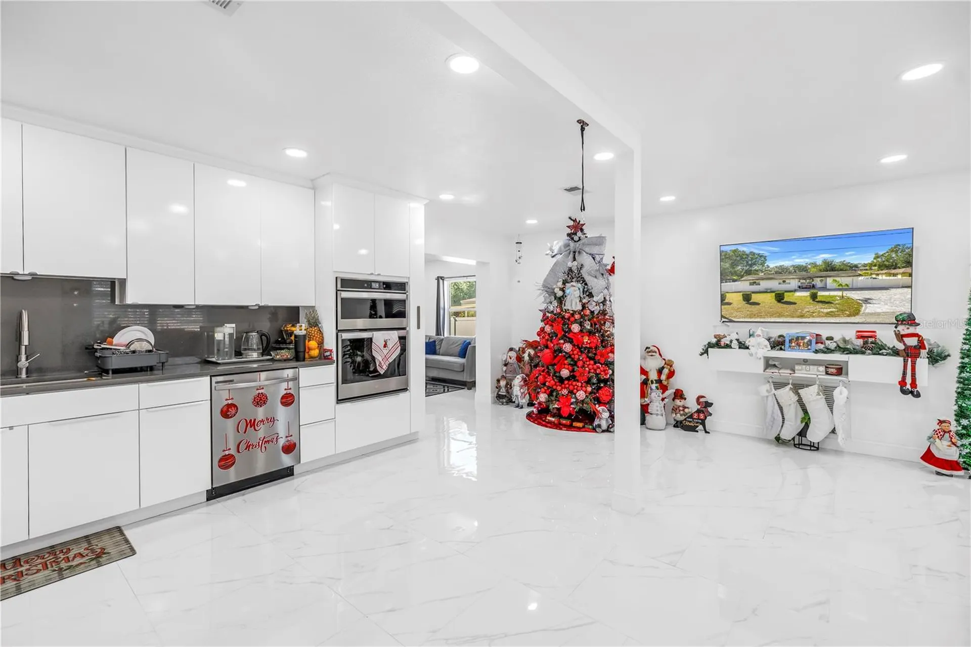 13216 Forest Hills Drive Tampa FL 33612