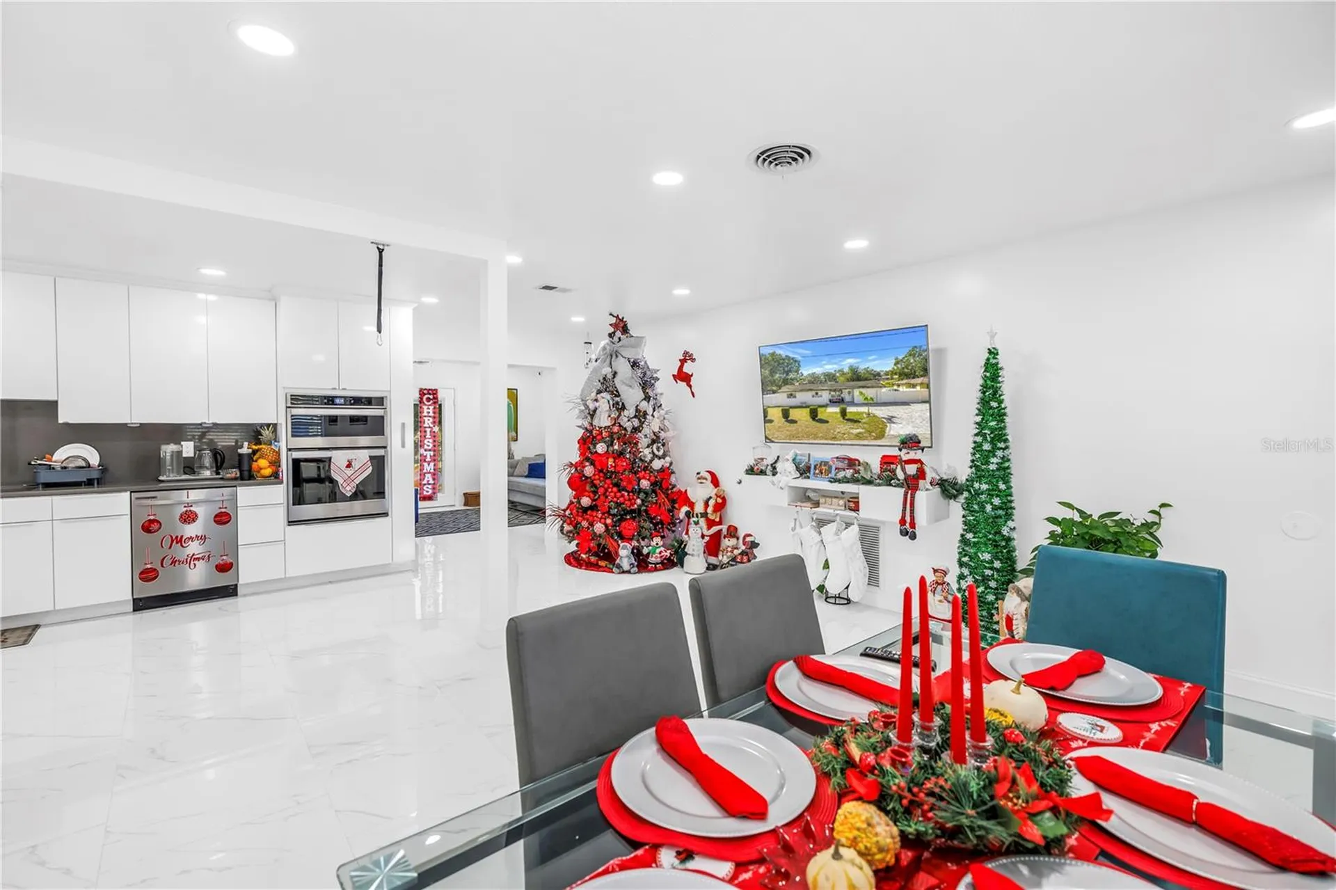 13216 Forest Hills Drive Tampa FL 33612