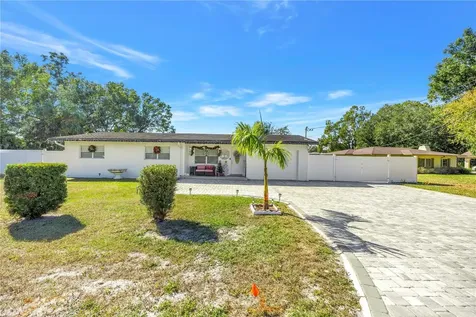 13216 Forest Hills Drive Tampa FL 33612