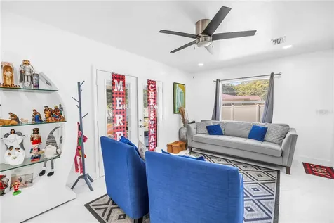 13216 Forest Hills Drive Tampa FL 33612