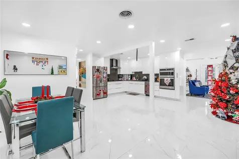 13216 Forest Hills Drive Tampa FL 33612