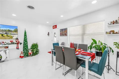 13216 Forest Hills Drive Tampa FL 33612
