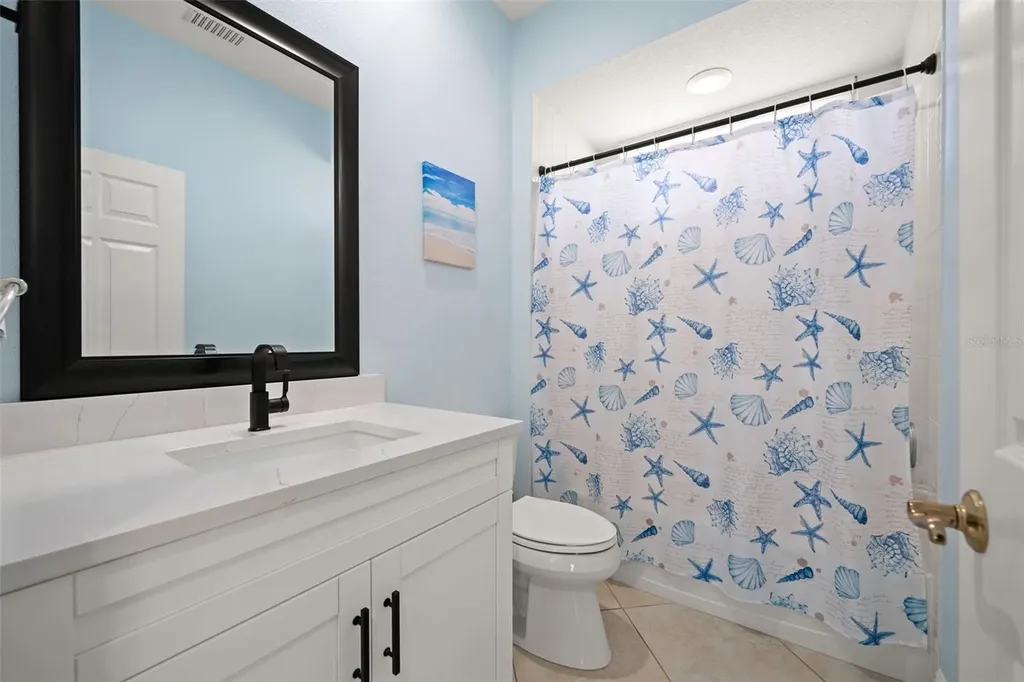 6882 Tailfeather Way Bradenton FL 34203