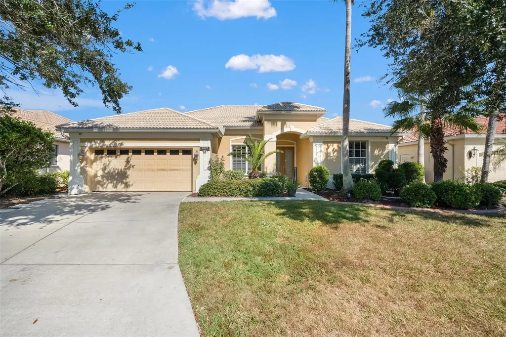 6882 Tailfeather Way Bradenton FL 34203