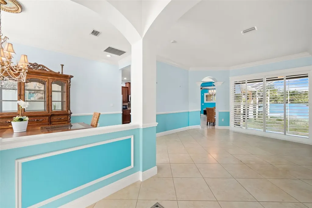 6882 Tailfeather Way Bradenton FL 34203