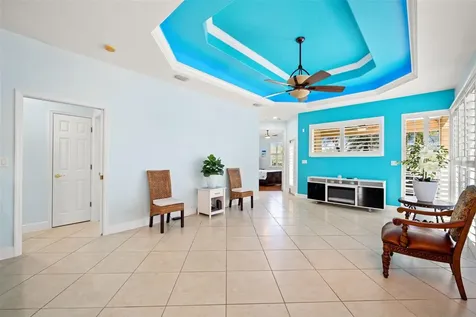 6882 Tailfeather Way Bradenton FL 34203