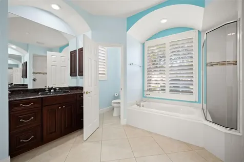 6882 Tailfeather Way Bradenton FL 34203