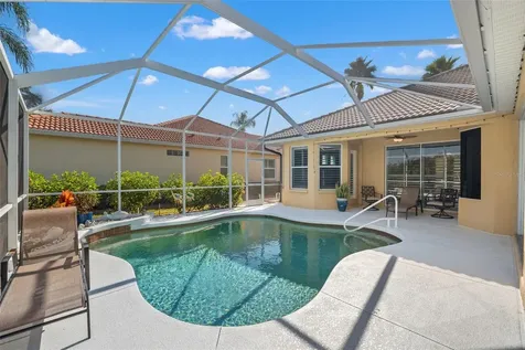 6882 Tailfeather Way Bradenton FL 34203