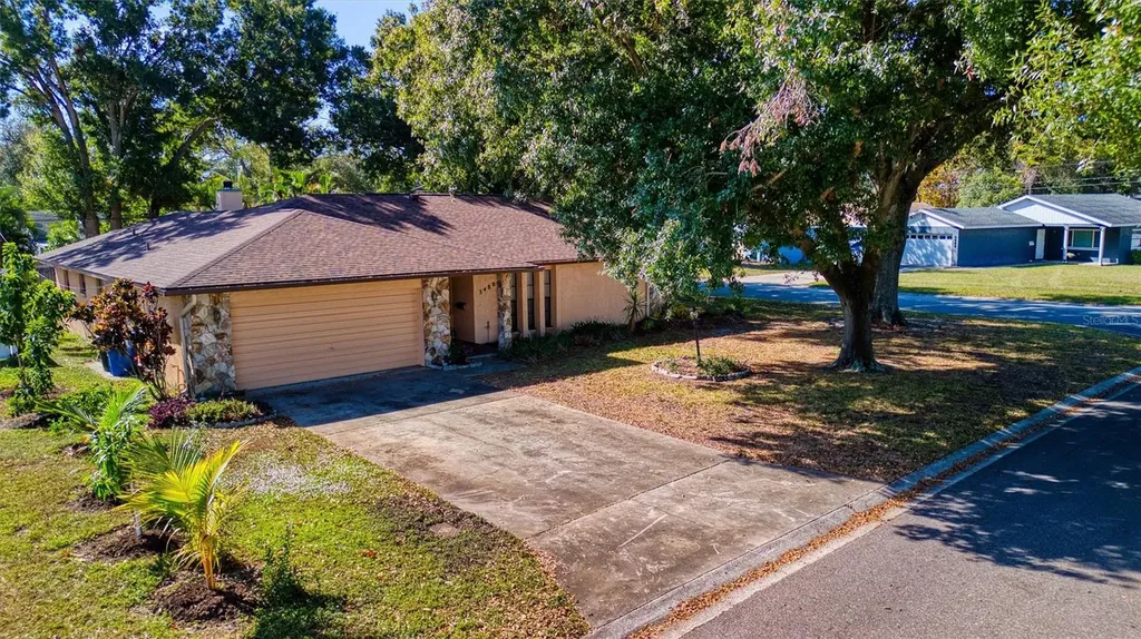 3480 16th Avenue N St Petersburg FL 33713