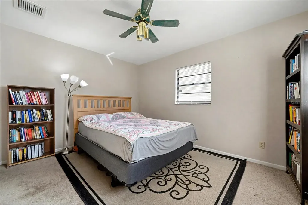 3480 16th Avenue N St Petersburg FL 33713