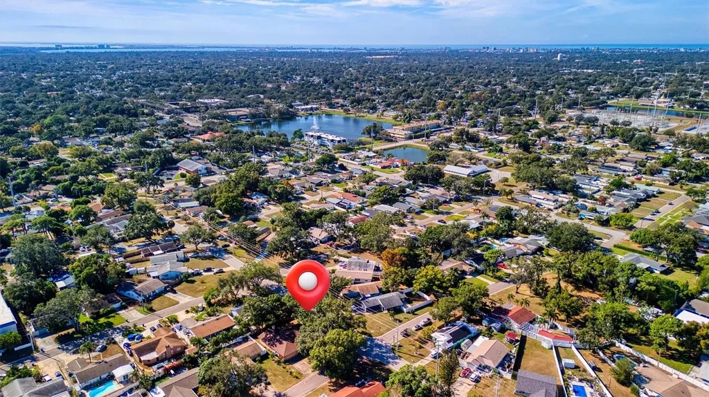 3480 16th Avenue N St Petersburg FL 33713