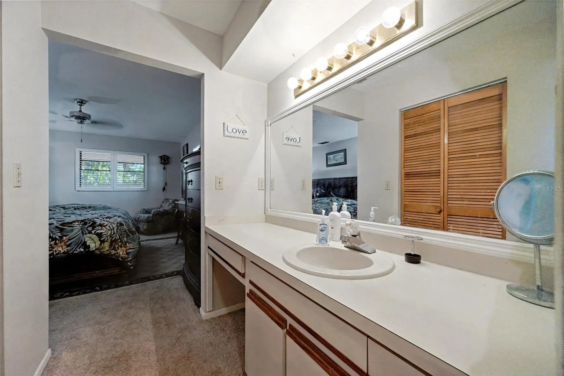 3480 16th Avenue N St Petersburg FL 33713