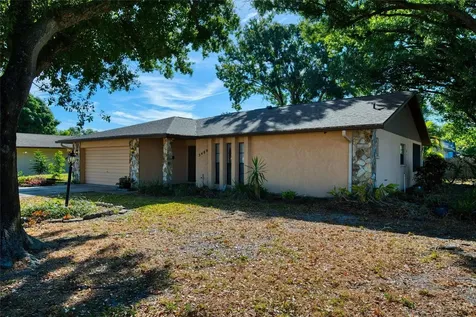 3480 16th Avenue N St Petersburg FL 33713