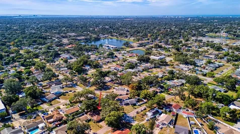 3480 16th Avenue N St Petersburg FL 33713