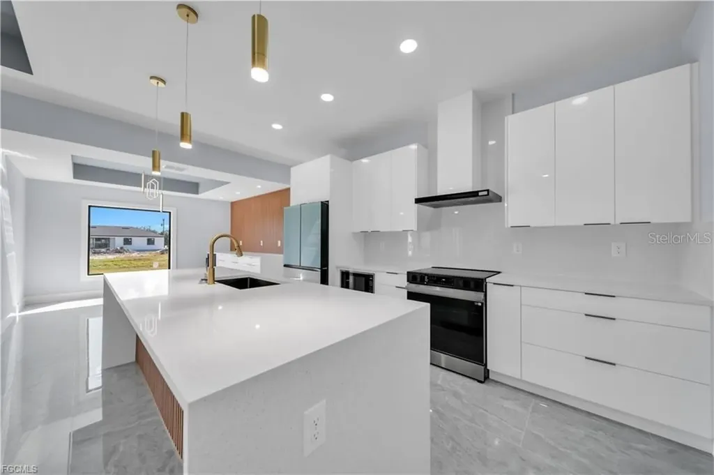 312 Pembroke Street Lehigh Acres FL 33974