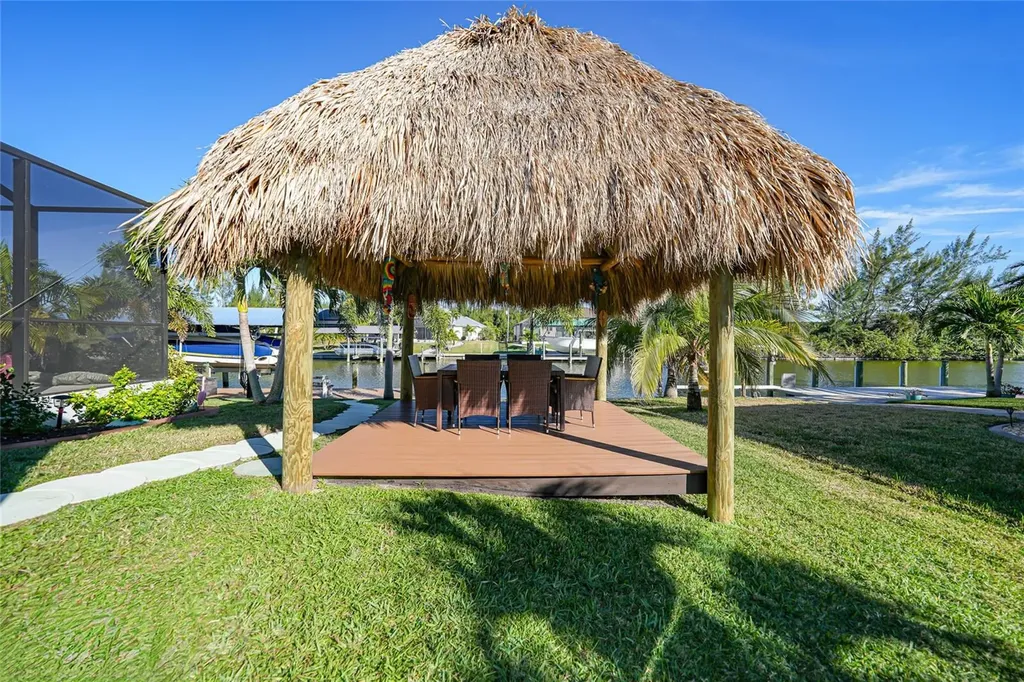 8380 Tecumseh Circle Port Charlotte FL 33981