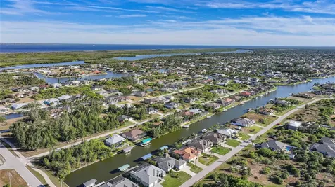 8380 Tecumseh Circle Port Charlotte FL 33981