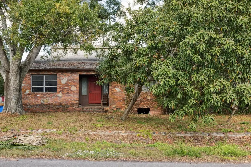 2509 Emma Circle Tampa FL 33614