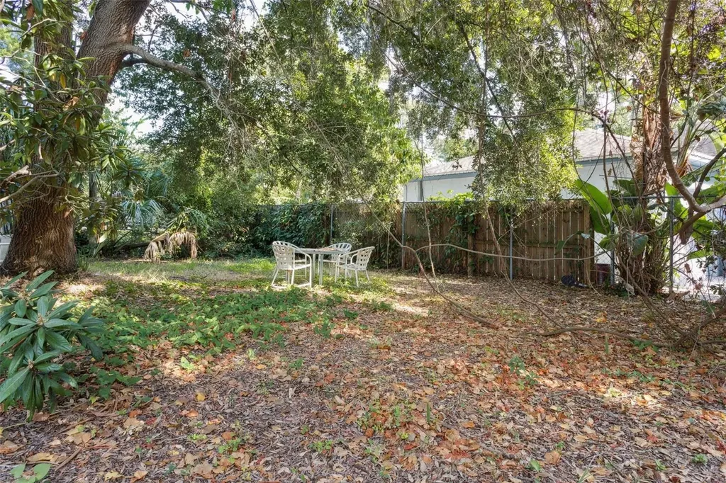 2509 Emma Circle Tampa FL 33614