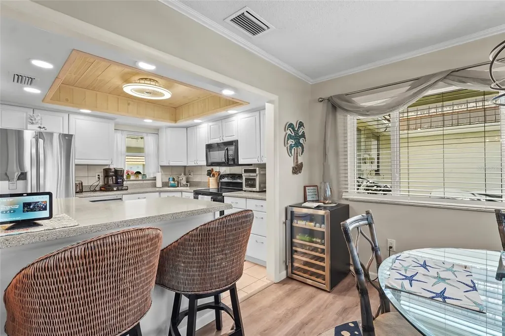 2531 Riverbluff Parkway Sarasota FL 34231