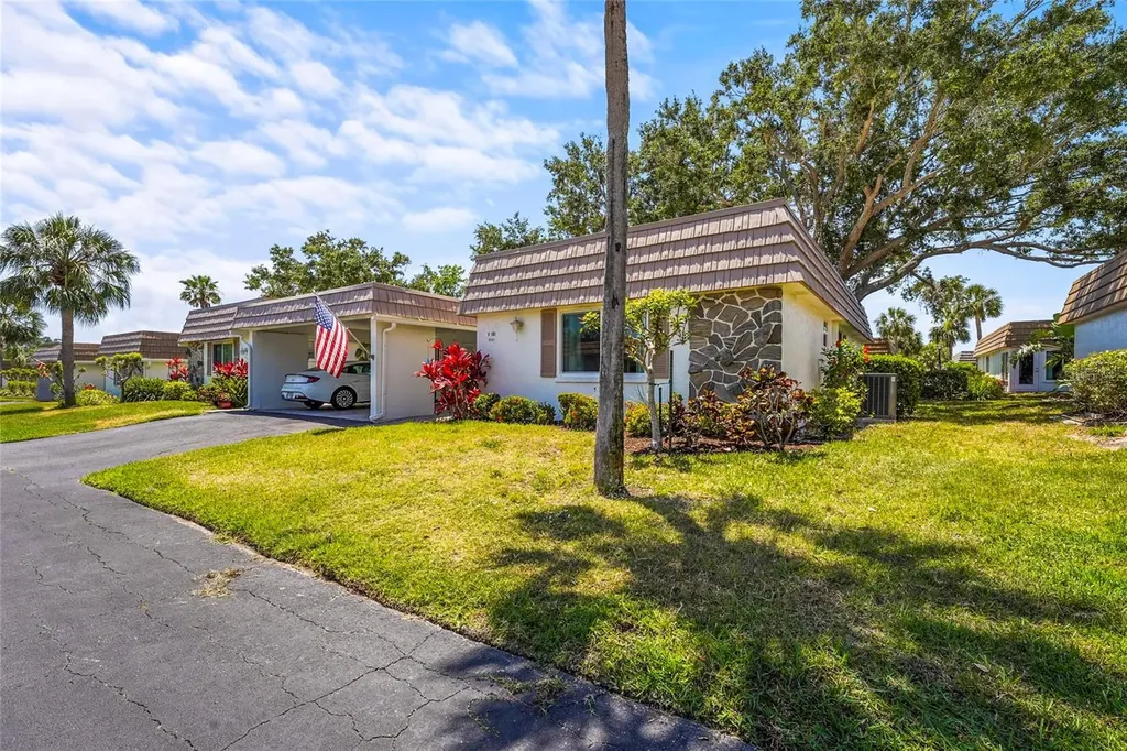 2531 Riverbluff Parkway Sarasota FL 34231
