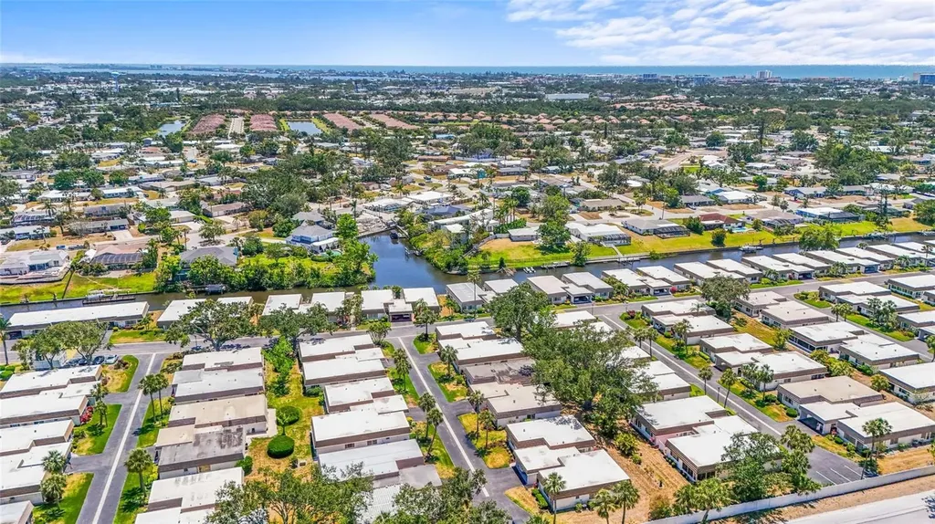 2531 Riverbluff Parkway Sarasota FL 34231