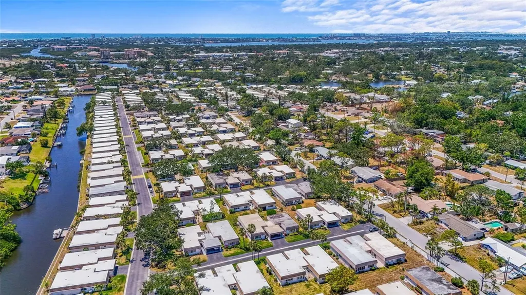 2531 Riverbluff Parkway Sarasota FL 34231